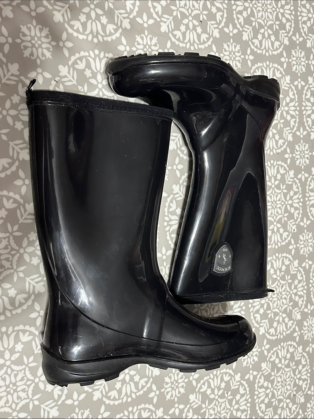 Kamik Black Women's Glossy Rain Boots